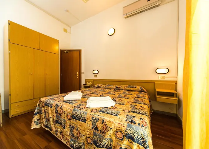 Trieste تْشيزيناتيكو